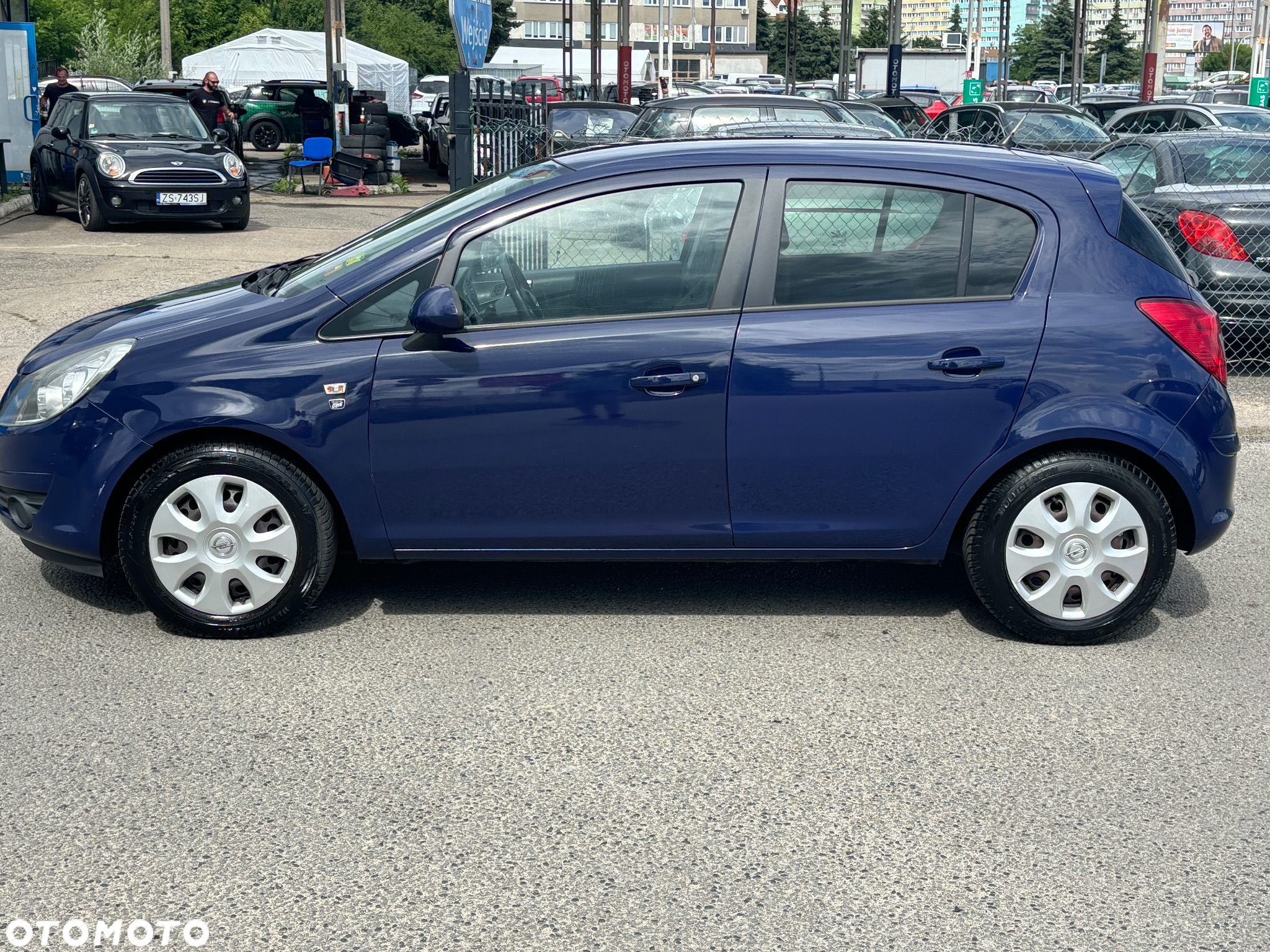 Opel Corsa 1.4 16V Edition 111 Jahre - 9