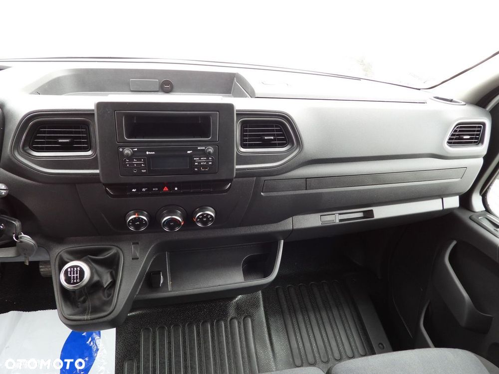 Renault MASTER CHŁODNIA KONTENER 0*C LEDY KLIMATYZACJA  165KM - 32