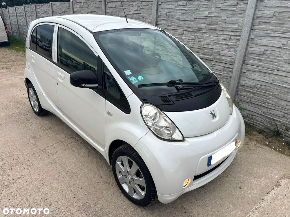 Peugeot iOn Active - 4