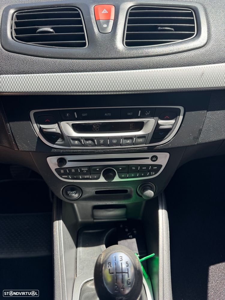 Renault Fluence 1.5 dCi Exclusive - 23
