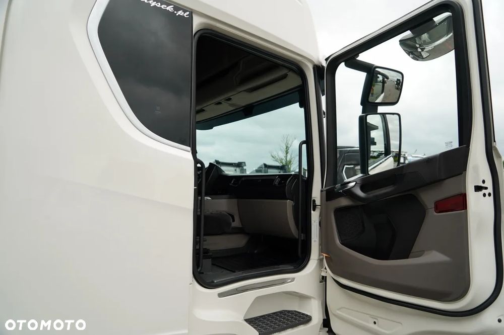 Scania R 520 / V8 / HYDRAULIKA /  RETARDER / KLIMATYZACJA POSTOJOWA / CAŁA NA PODUSZKACH  / EURO 6 - 37