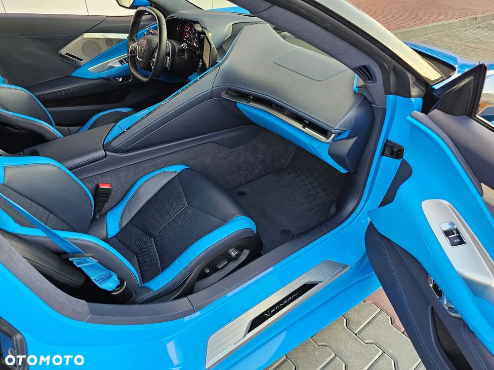 Chevrolet Corvette Stingray Cabriolet 3LT 6.2 V8 Automatik - 23