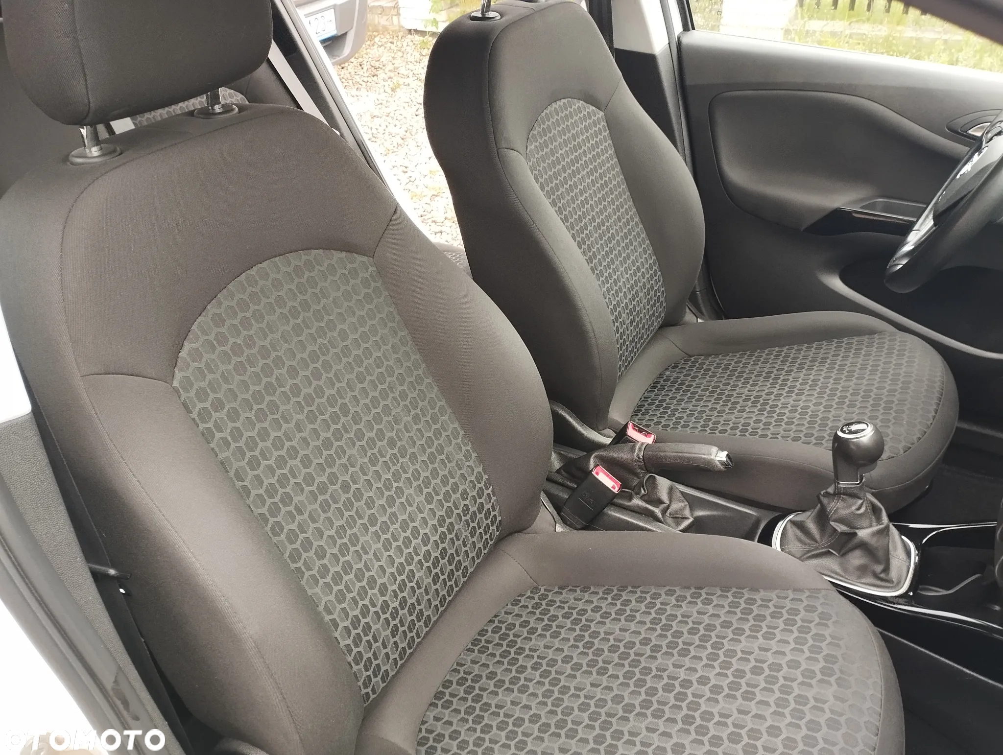 Opel Corsa 1.4 Color Edition - 20