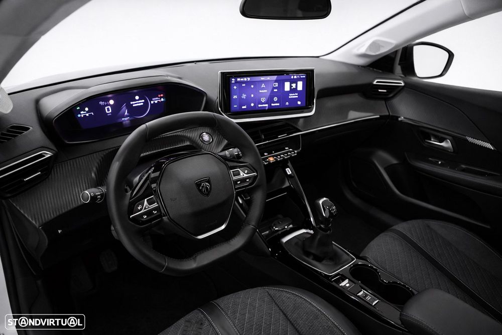 Peugeot 208 1.2 PureTech Allure - 18