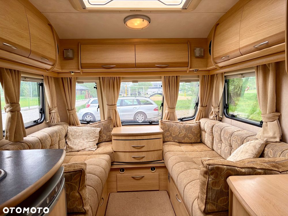 Coachman Amara 520/4 - 9