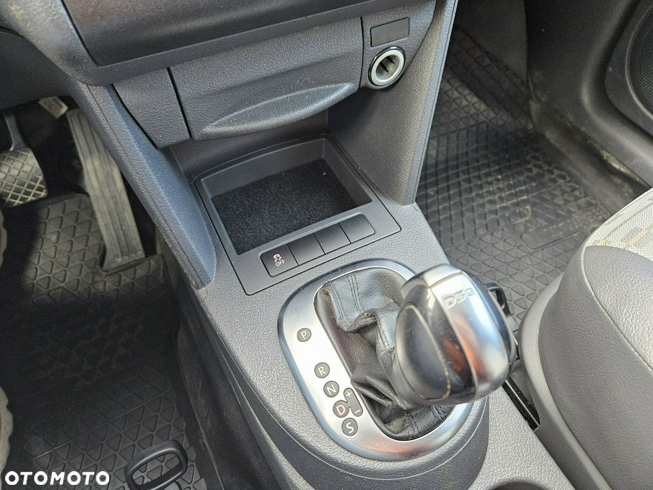 Volkswagen Caddy 1.6 TDI Highline DSG - 32