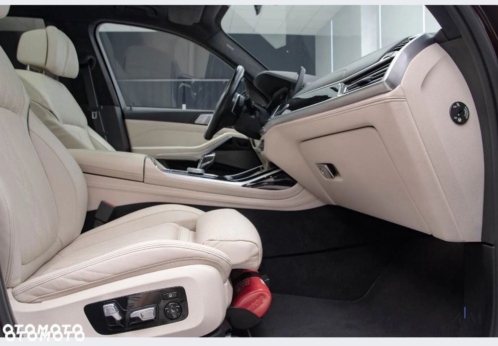 BMW X7 - 19