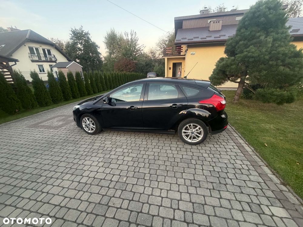 Ford Focus 1.6 Trend - 5