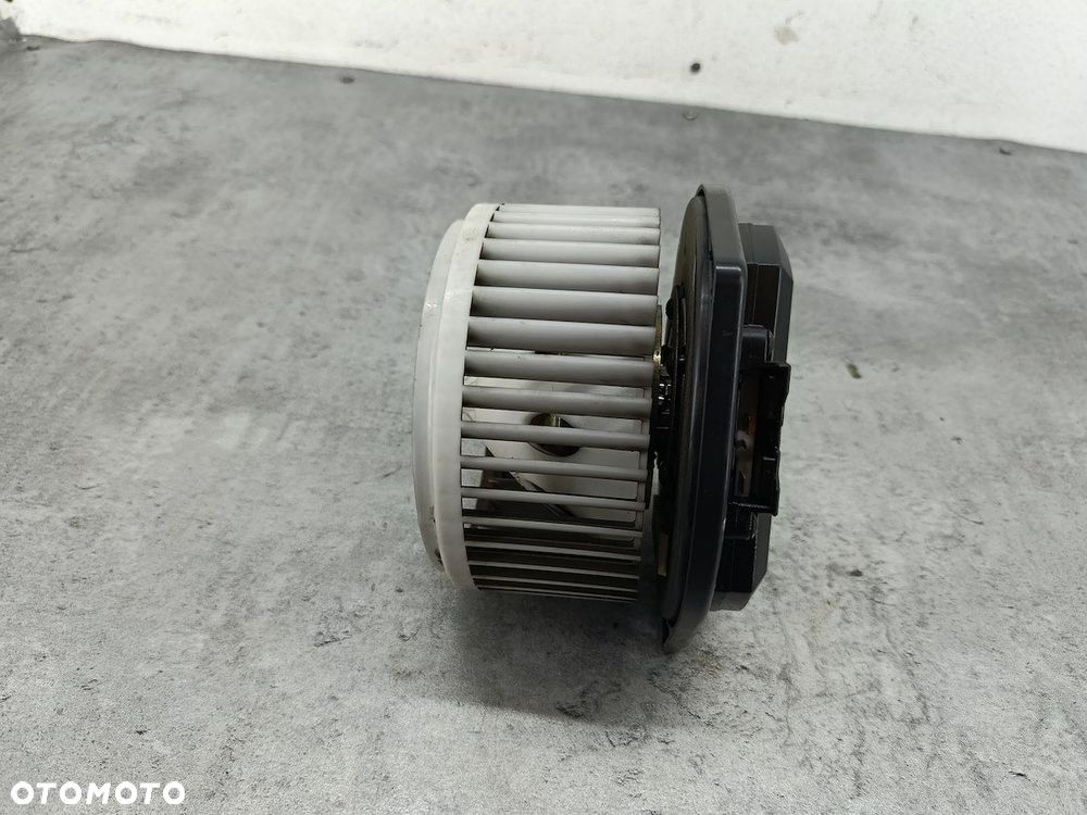 WENTYLATOR NAWIEWU, DMUCHAWA NISSAN MURANO 3V17230352 3.5 24V - 6
