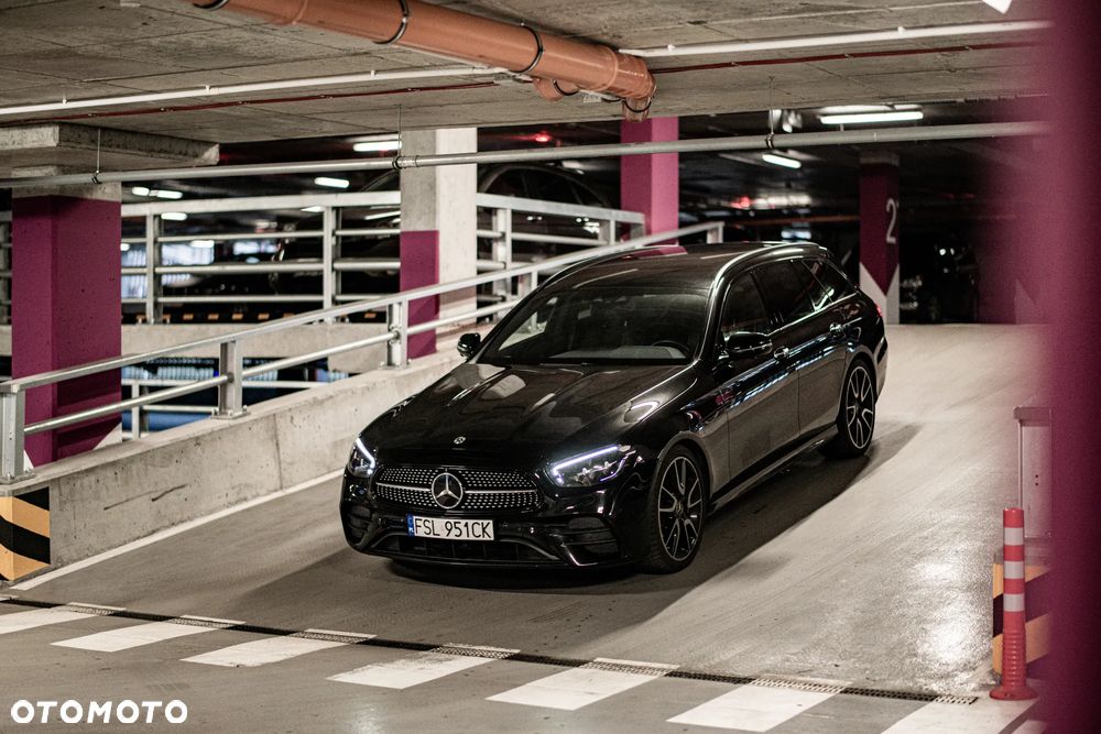 Mercedes-Benz Klasa E 300 9G-TRONIC AMG Line - 25