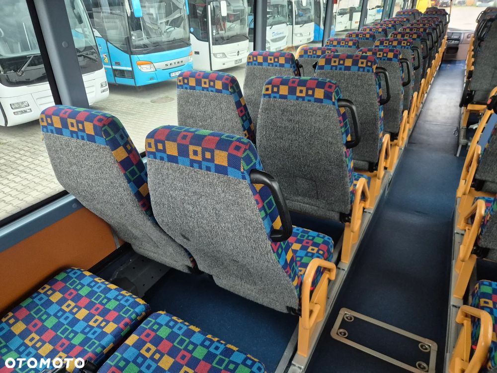 Irisbus RECREO / SPROWADZONY / MANUAL / EURO 5 - 32