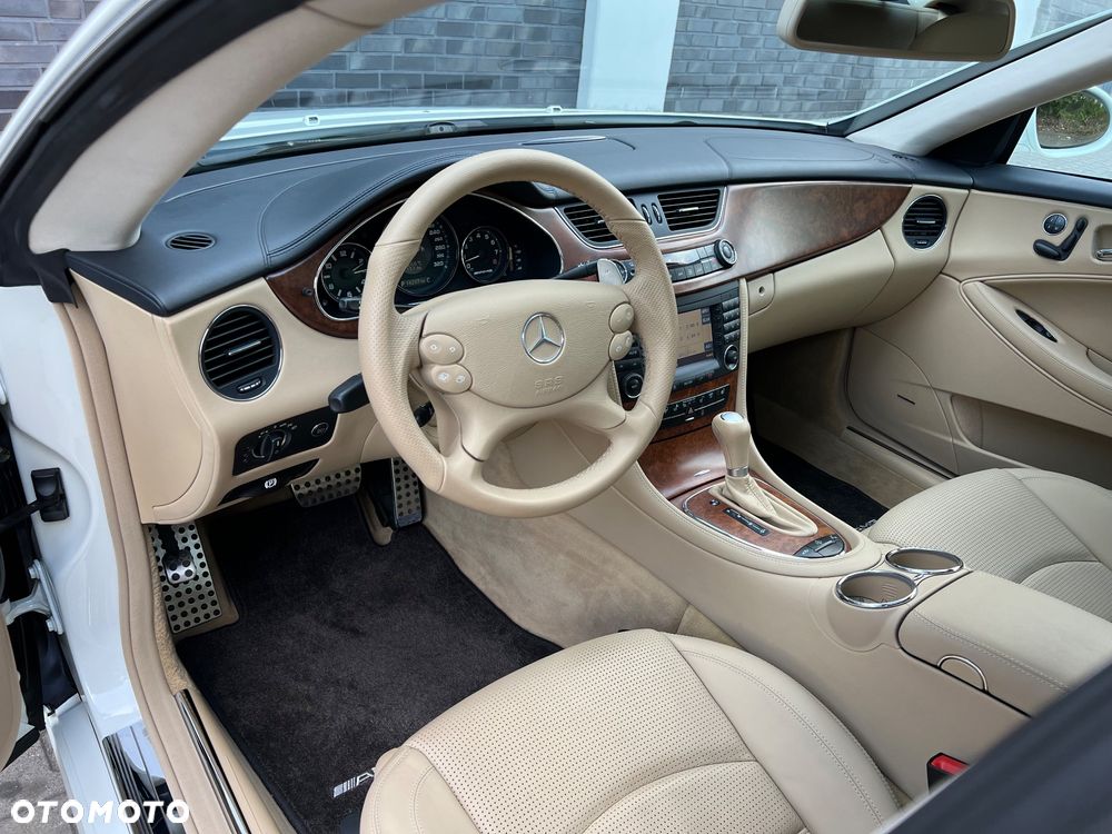 Mercedes-Benz CLS 63 AMG - 10