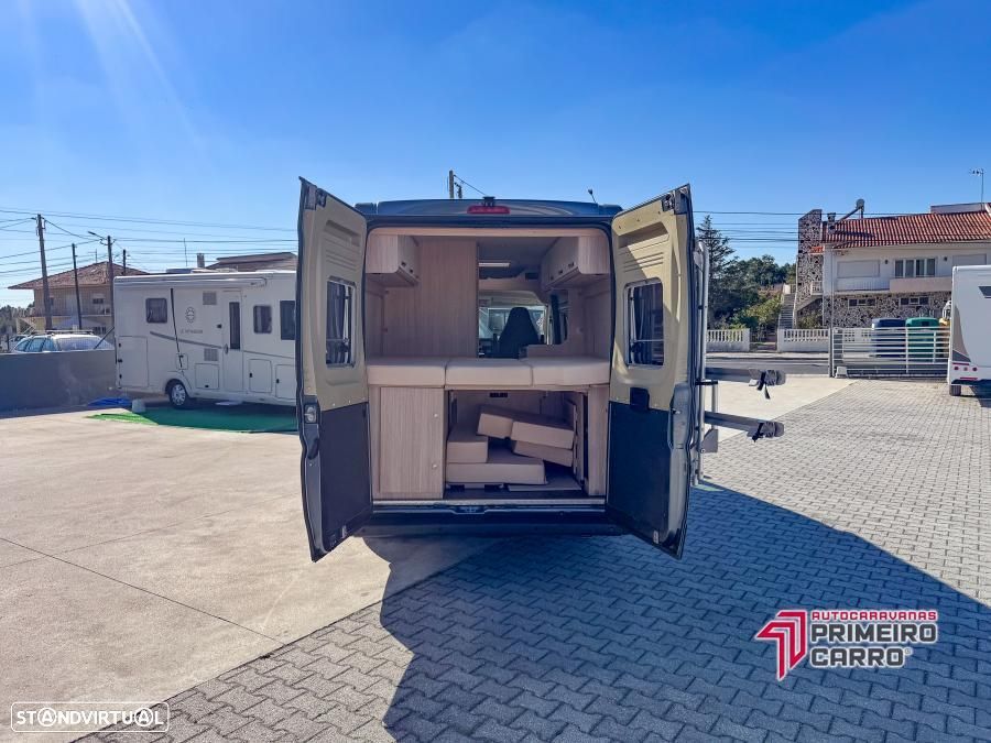 Pössl Roadcamp 640 camas gémeas - 11