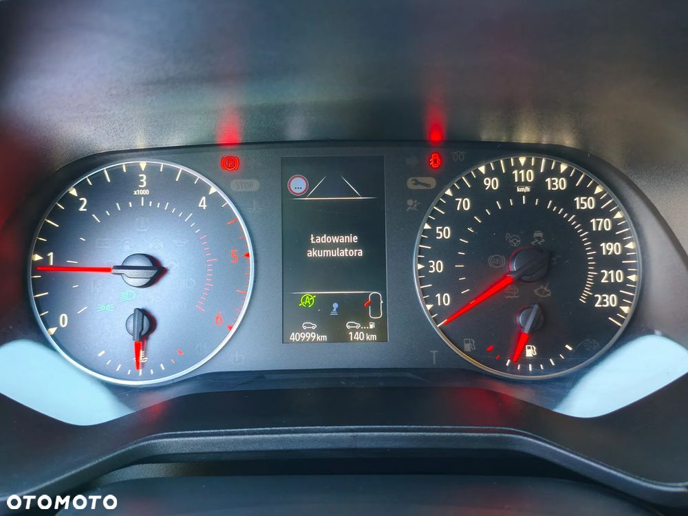 Renault Clio BLUE dCi 100 INTENS - 14