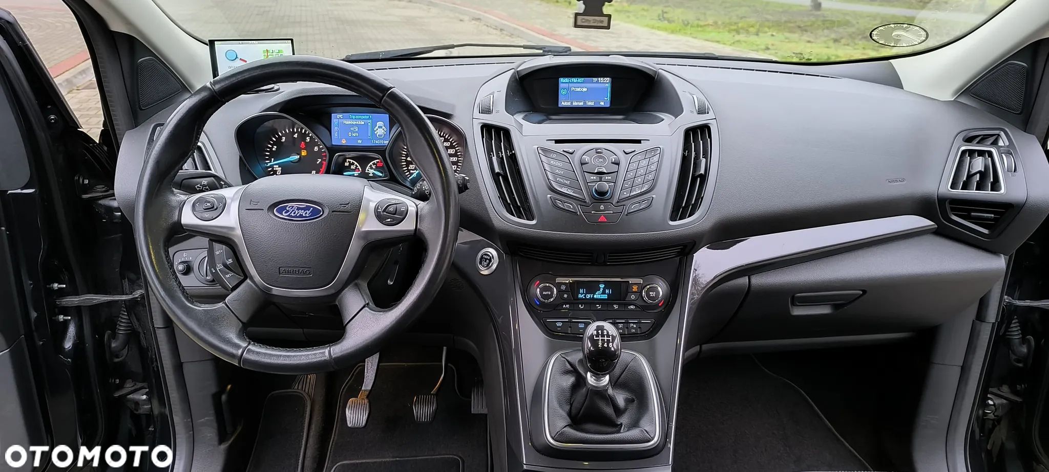 Ford Kuga 1.5 EcoBoost 2x4 Business Edition - 9