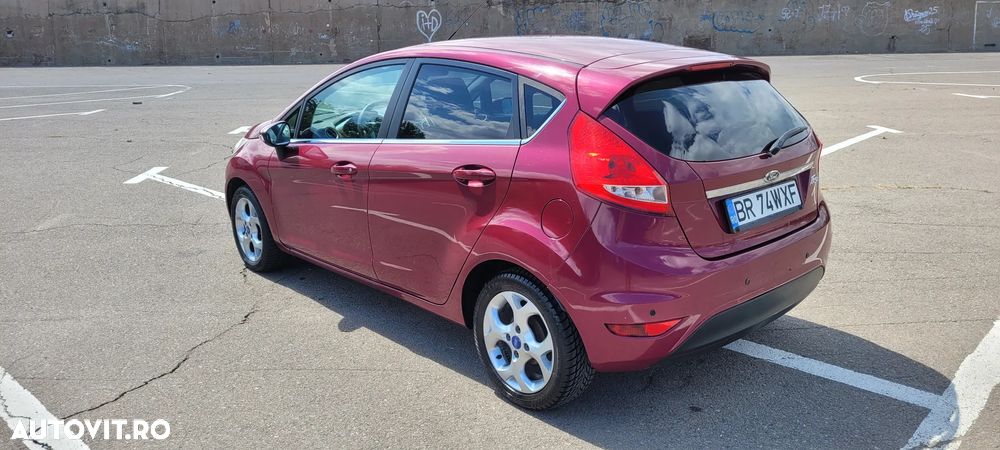 Ford Fiesta 1.25i Titanium - 3
