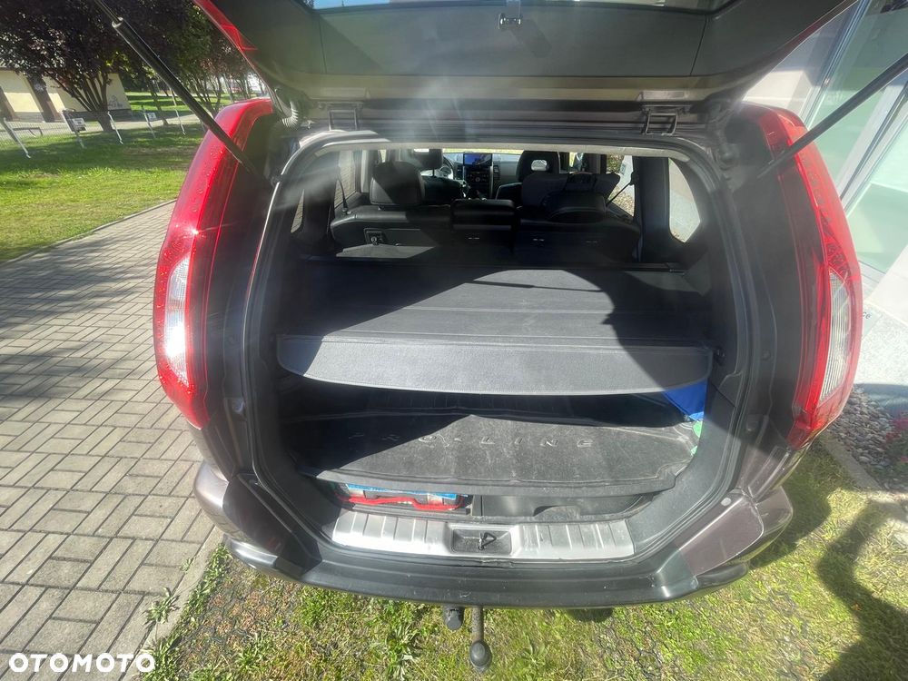 Nissan X-Trail - 16