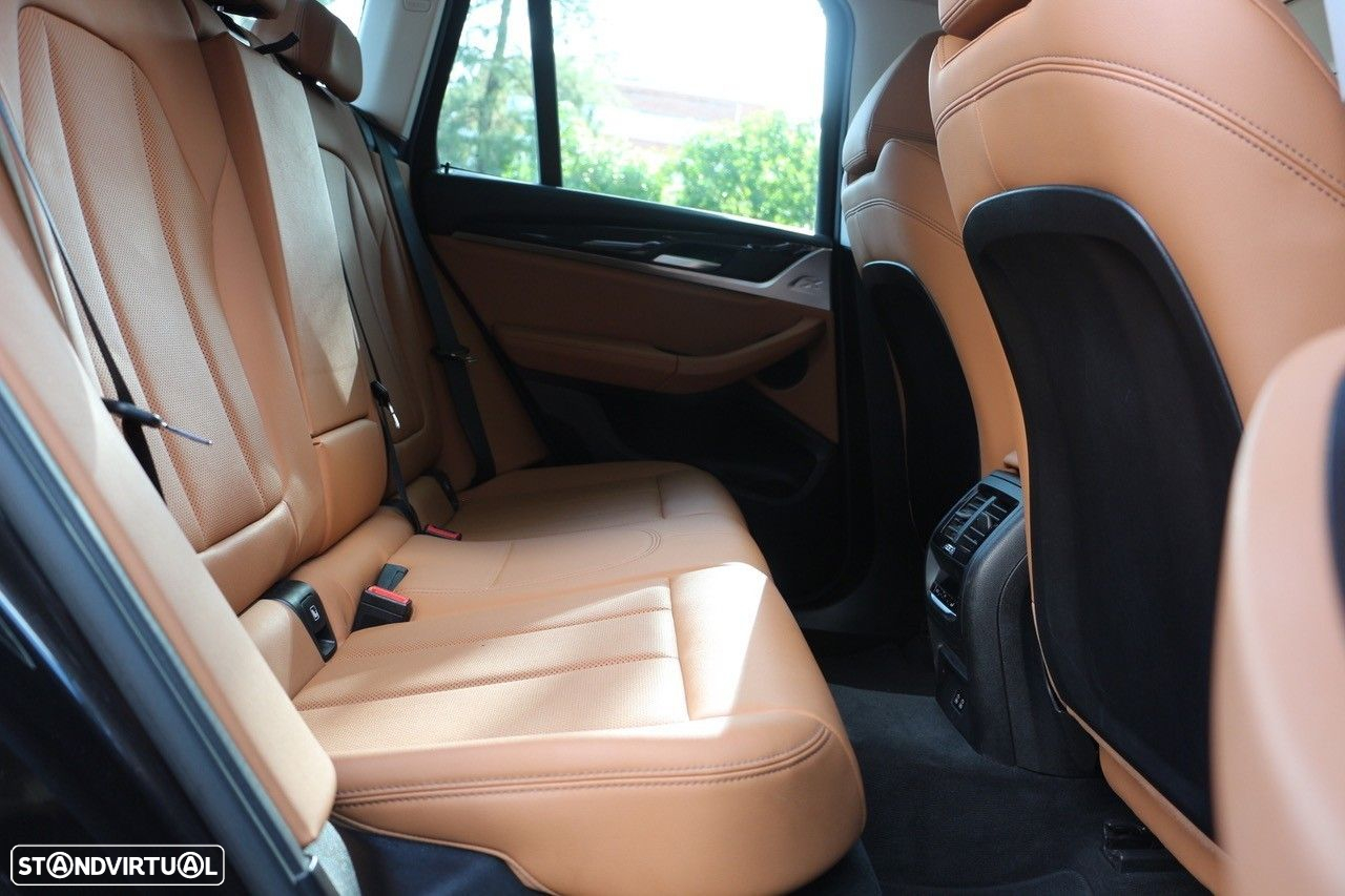BMW X3 30 e xDrive xLine - 25