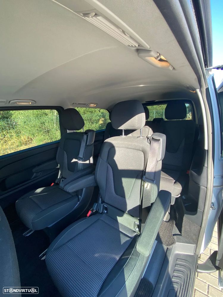 Mercedes-Benz V 220 - 11