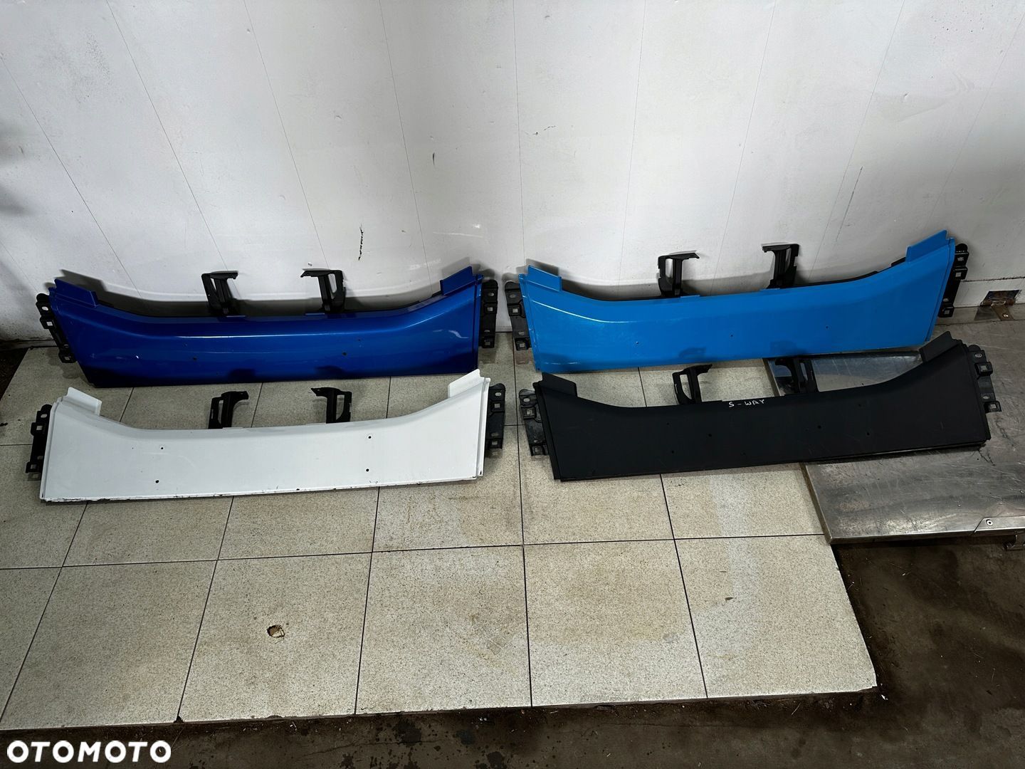 Zderzak Środkowy Stelaż Mocowanie Iveco S-Way - 1