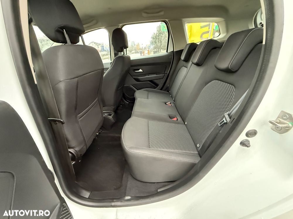 Dacia Duster 1.5 Blue dCi 4WD Comfort - 14