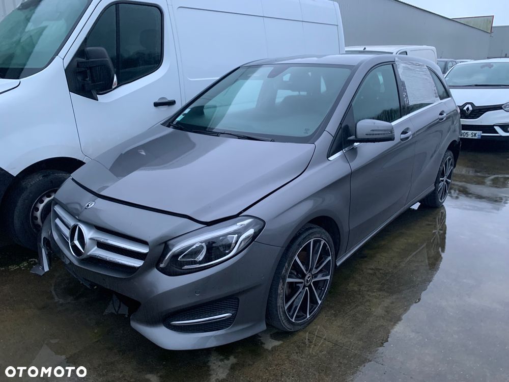 Mercedes-Benz Klasa B 200 d 7G-DCT UrbanStyle Edition - 1