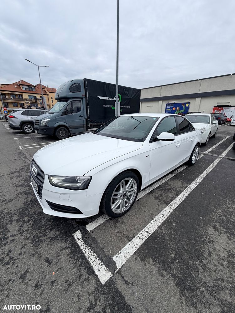 Audi A4 2.0 TDI DPF multitronic S line Sportpaket - 4