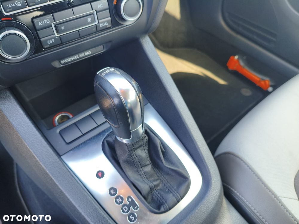 Volkswagen Jetta 1.4 TSI DSG Comfortline - 17