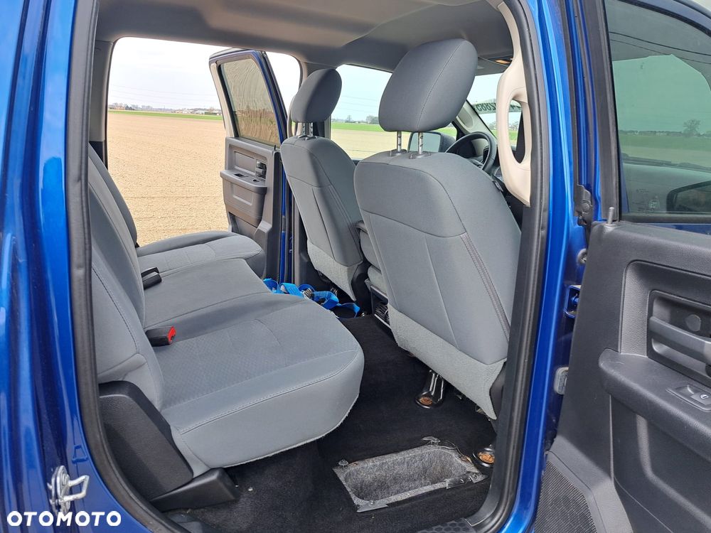 Dodge RAM 5.7 4x4 - 15