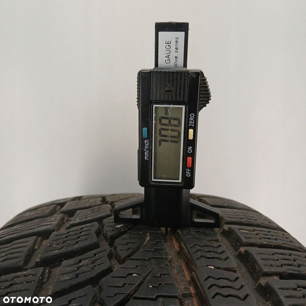 4x 215/55R17 opony zimowe Nokian WR A4 7mm 82250 - 4