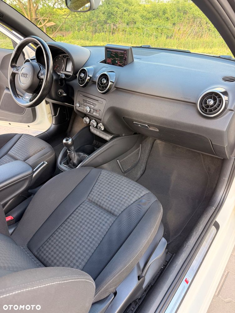 Audi A1 3-drzwiowe 1.6 TDI S line edition - 10