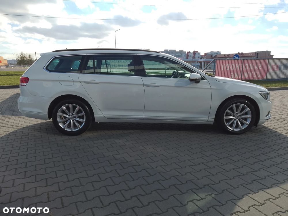 Volkswagen Passat Variant 1.6 TDI SCR DSG Business - 4