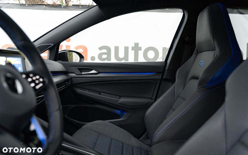 Volkswagen Golf 2.0 TSI 4Motion R DSG - 32