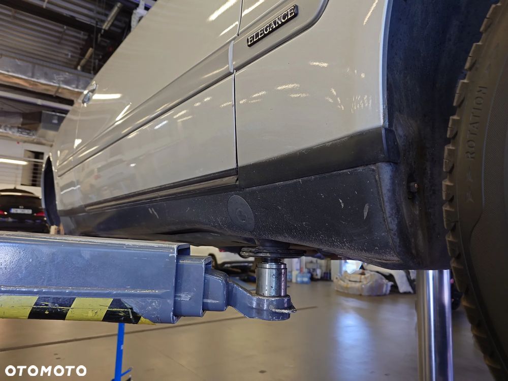 Mercedes-Benz CLK - 21