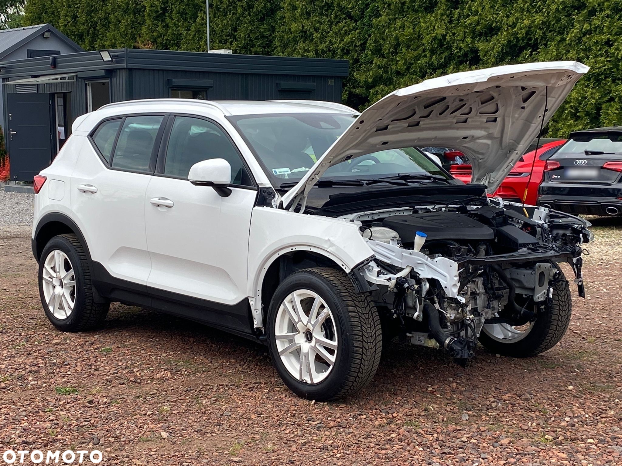 Volvo XC 40 T3 Momentum Pro - 9