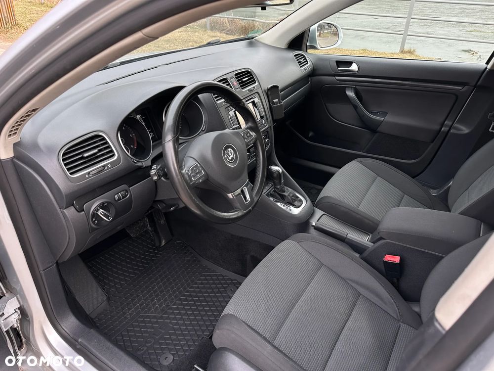 Volkswagen Golf 1.6 TDI DPF DSG Highline - 11