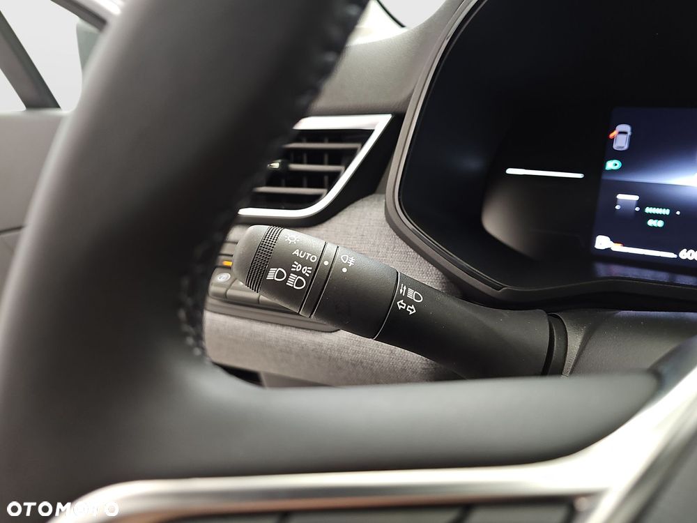 Renault Clio 1.0 TCe Evolution - 13