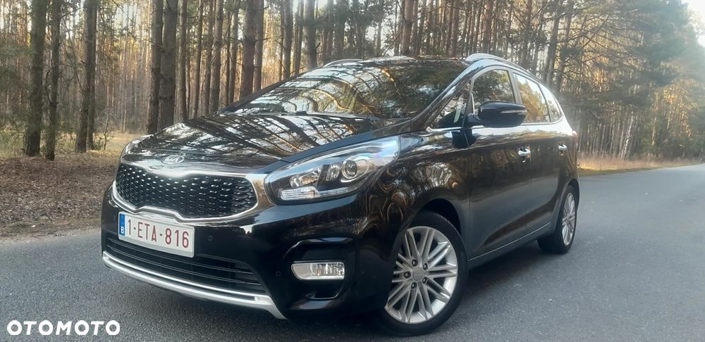 Kia Carens 1.7 CRDi 115 Fifa World Cup Edition - 1