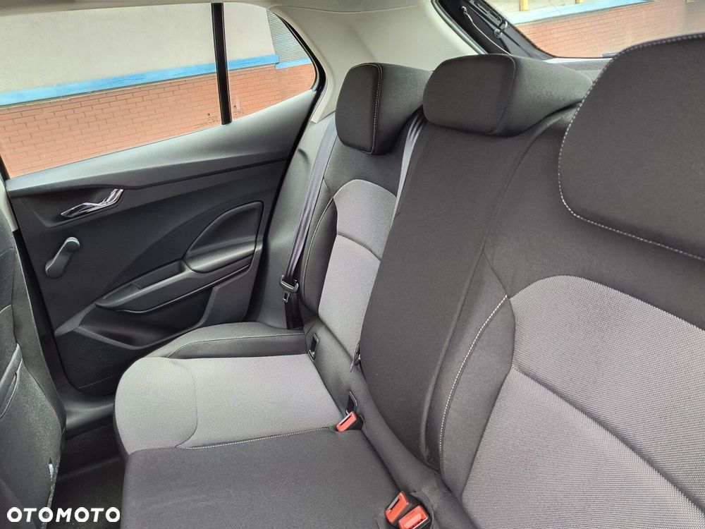 Skoda Fabia 1.0 TSI Drive DSG - 19