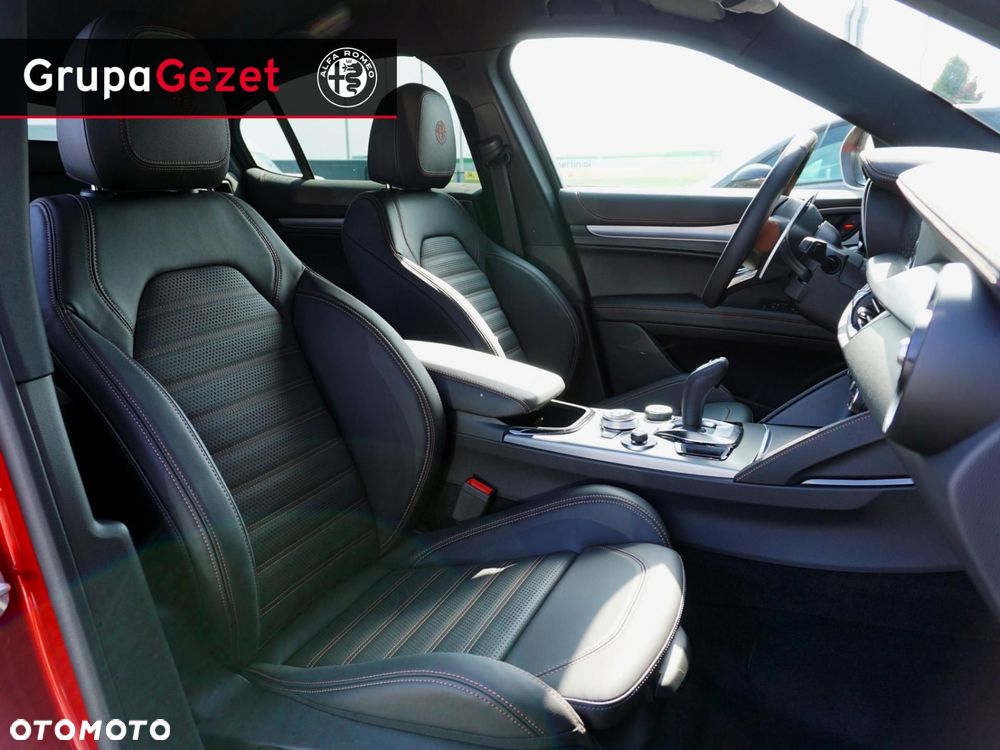 Alfa Romeo Stelvio - 7