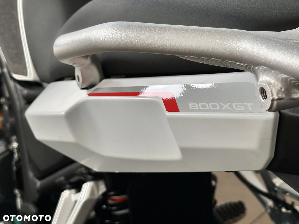 KOVE 800X Touring - 32