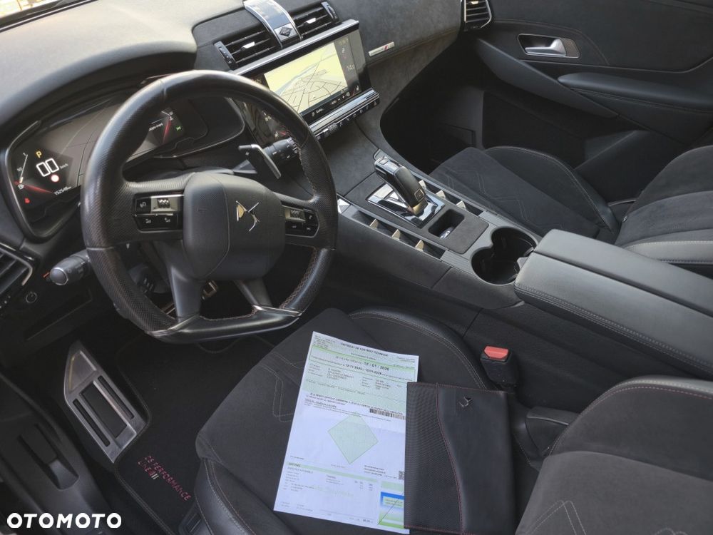 DS Automobiles DS 7 Crossback - 11