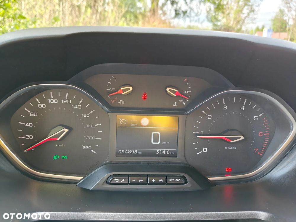 Peugeot Rifter Long 1.5 BlueHDI Allure - 22