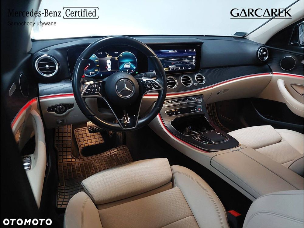 Mercedes-Benz Klasa E 220 d 4-Matic Avantgarde - 12