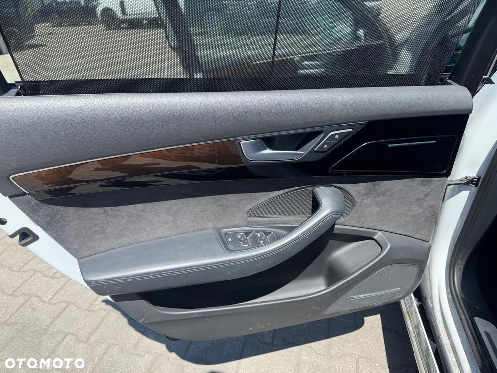 Audi A8 3.0 TFSI Quattro tiptronic Langversion - 23