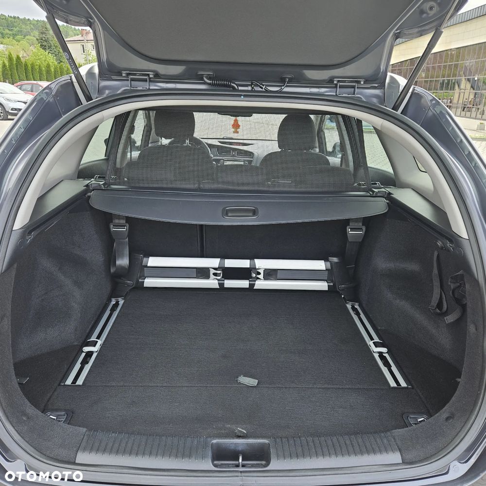 Kia Ceed 1.4 CVVT ISG Spirit - 14