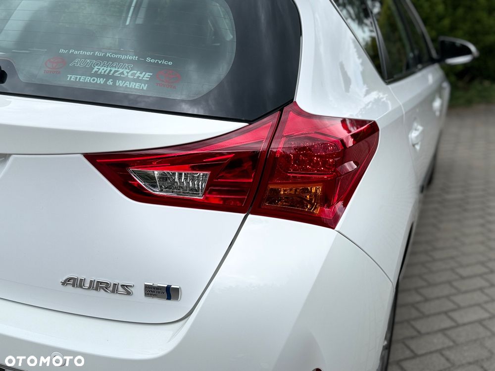 Toyota Auris - 12