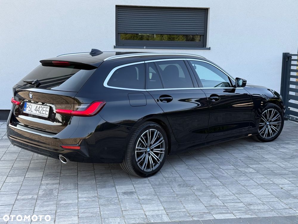 BMW Seria 3 320d Edition Luxury Line Purity - 18