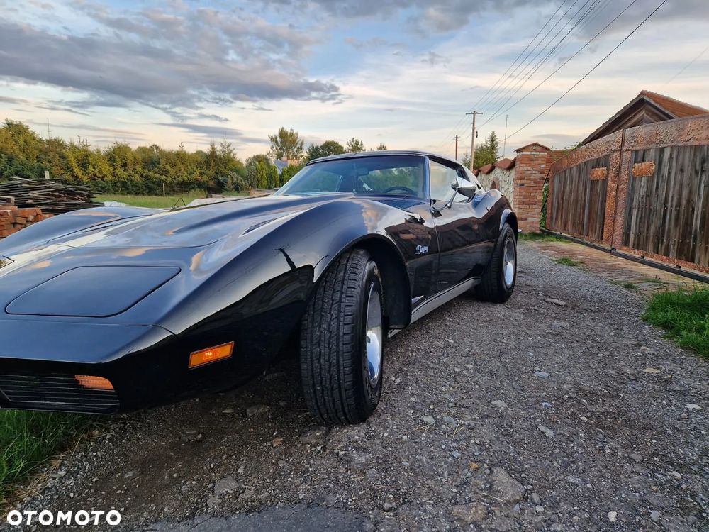 Chevrolet Corvette - 3