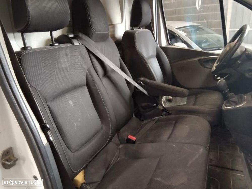 Renault Trafic - 4